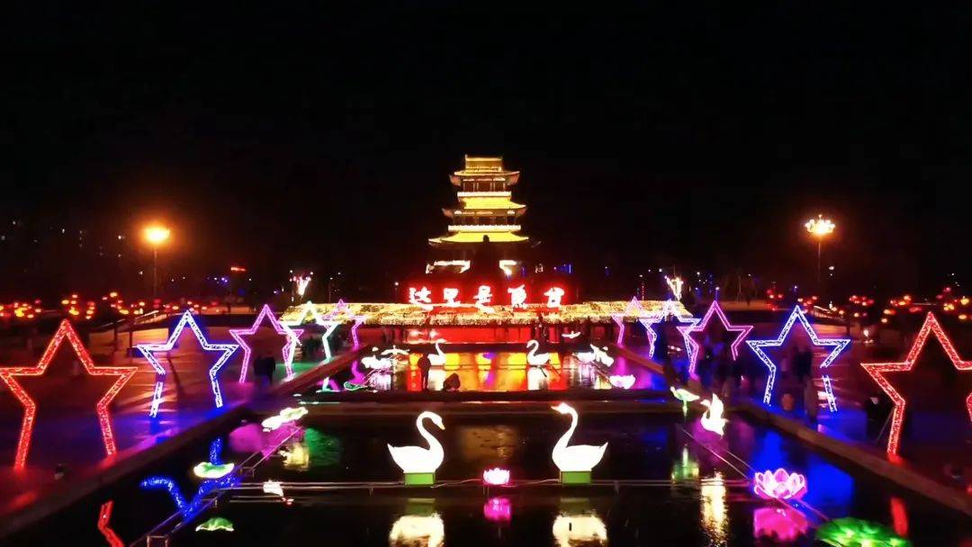 万盏花灯扮靓县城_灯笼_孝贤_市民