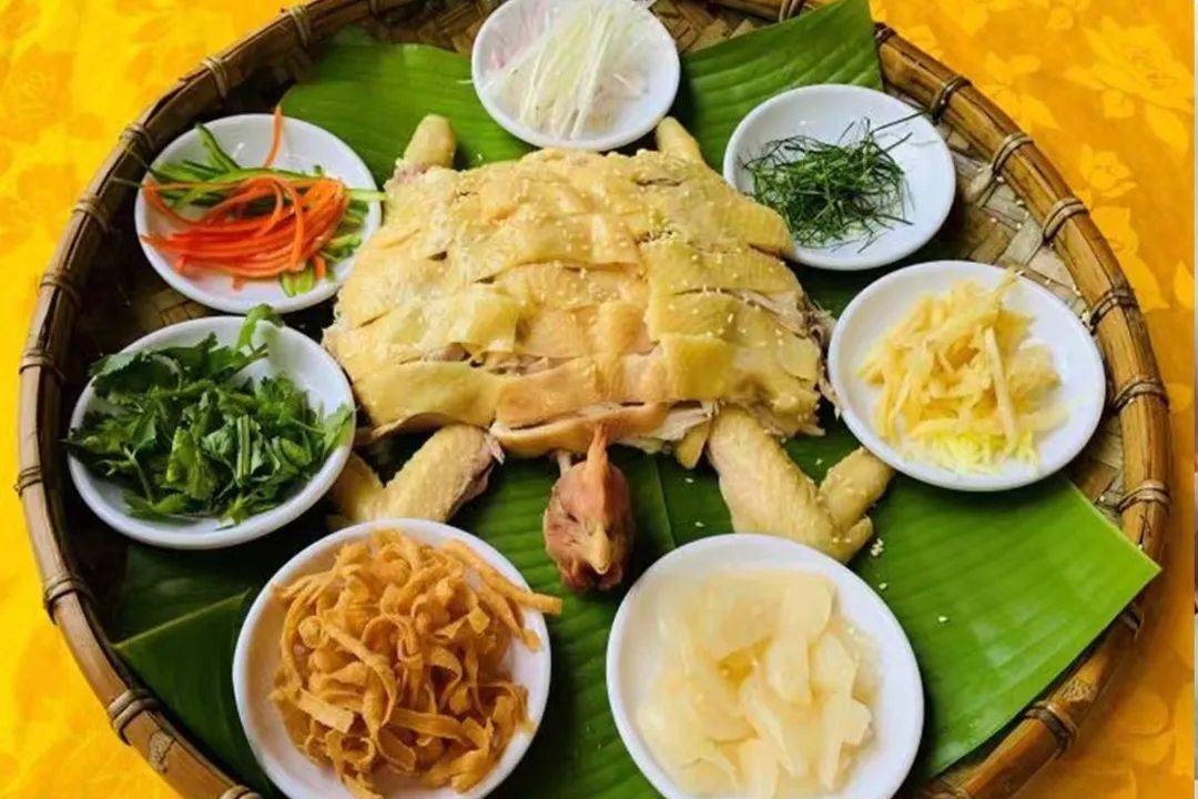 捞起捞起,风生水起精选优良鸡种,混合七种辅料七彩捞鸡虽是农庄,但