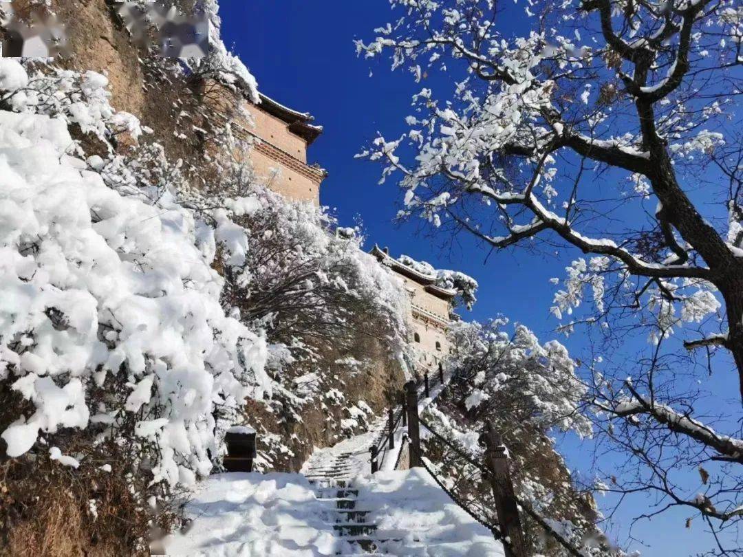 崆峒山雪景图片图片