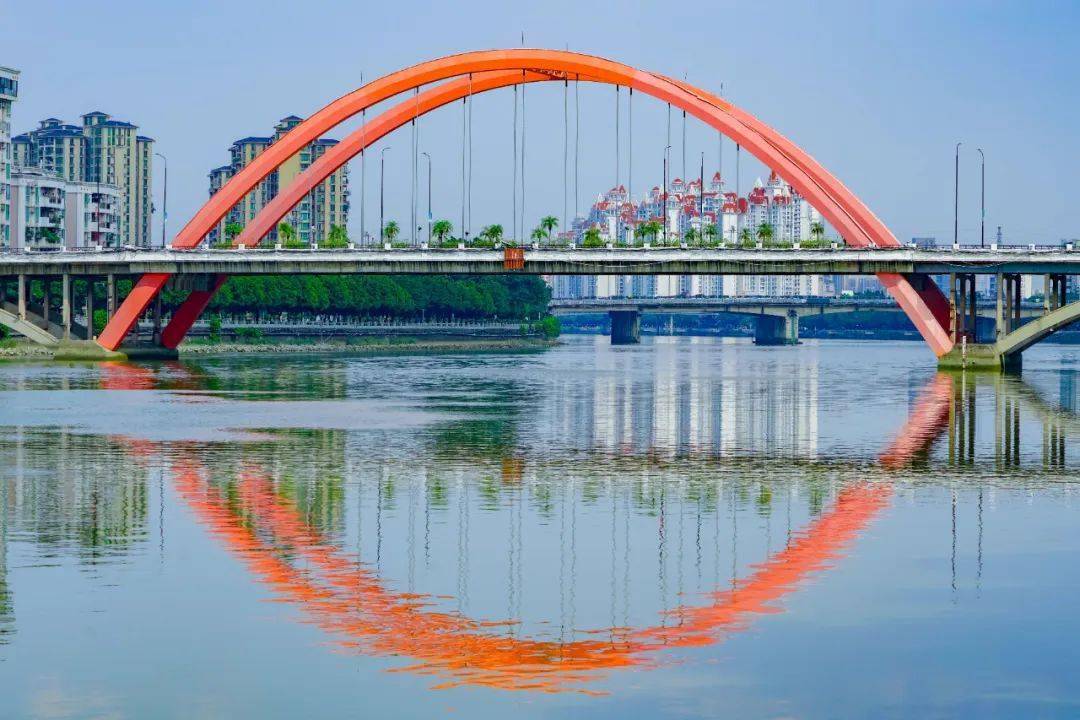 大石大桥 图 \i广州便知繁忙的一天快要结束看着落日余晖在江面泛起