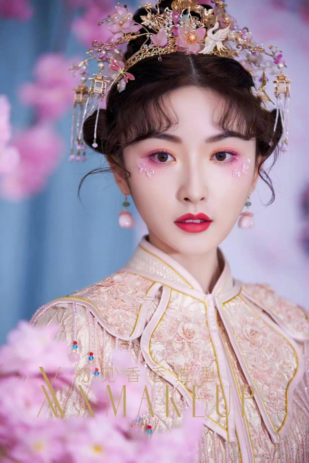 极简高级感中式新娘美炸了