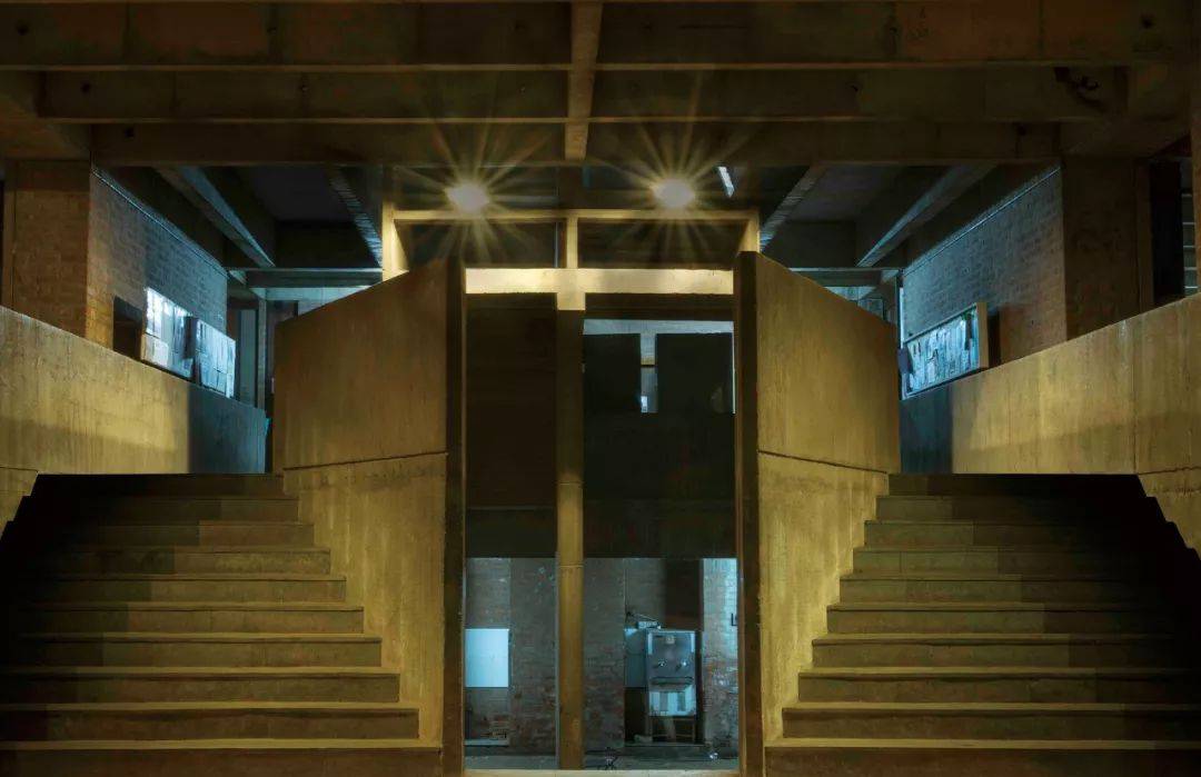 再见,巴克里希纳·多西_建筑_艾哈迈达巴德_生活