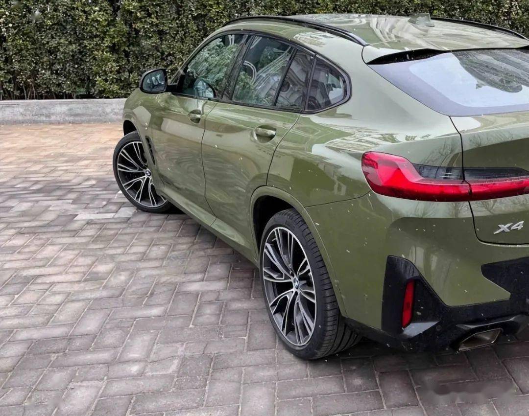 0t 四驱,回头率高于大g,新款宝马x4真不错_搜狐汽车_搜狐网