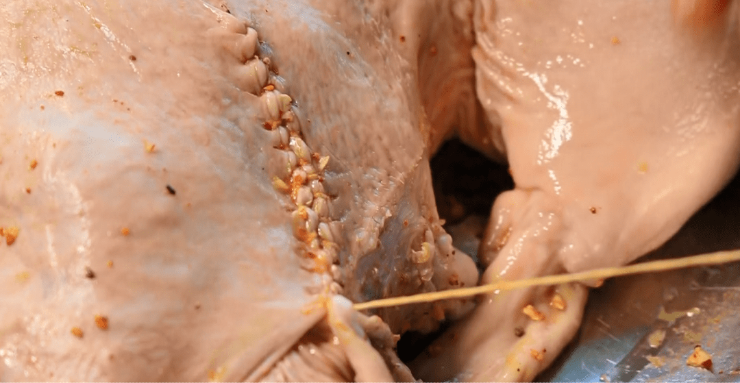 彝族肚包肉 | 这个"肉球"很哇塞,绝对刷新你的"三观"._巡礼_美食_彝家