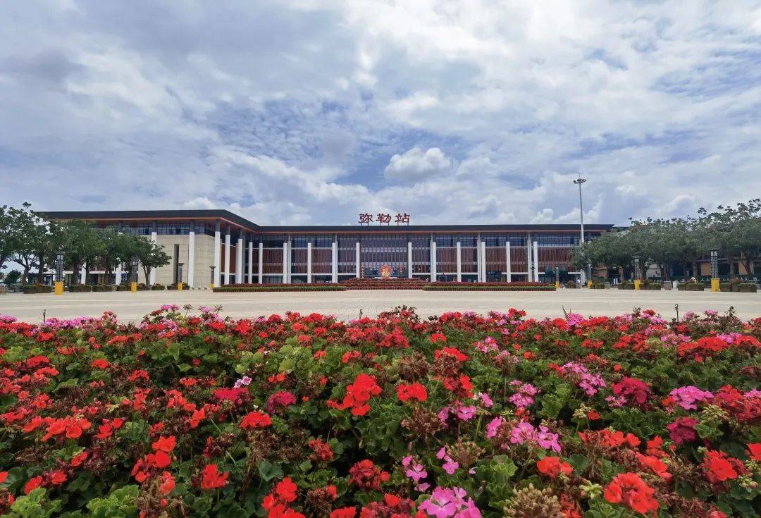 红河,昆明南昆客专弥勒站昆明局集团公司管内"我要继续乘车到红河站