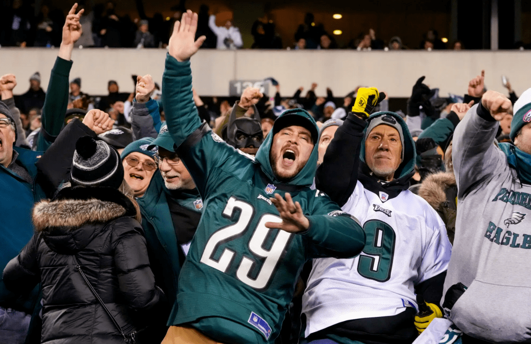 因为就在一周前,费城老鹰队刚以耻辱性的比分38-7战胜了纽约市本地