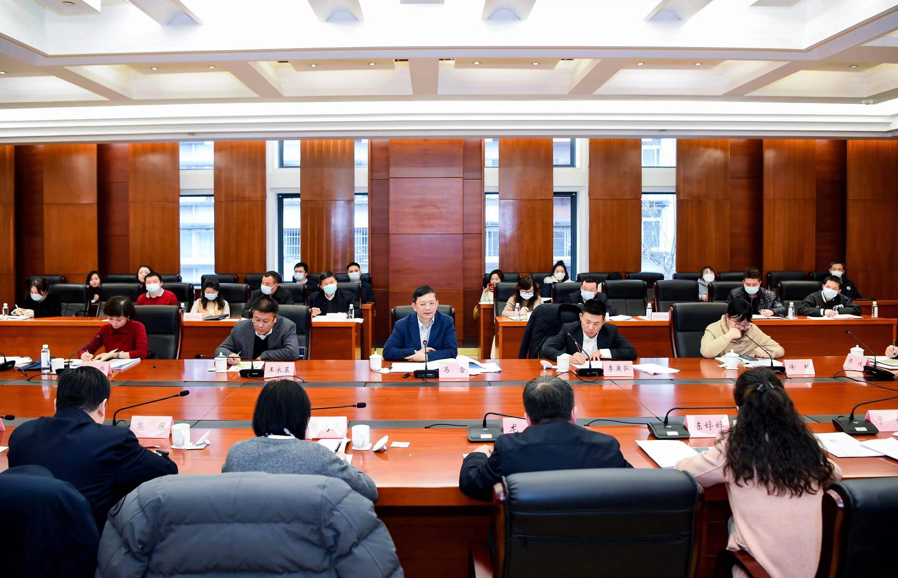 贵州商务|擦亮开放名片 高扬开放旗帜——全省商务工作会暨开放型经济发展交流会侧记_外贸_产业