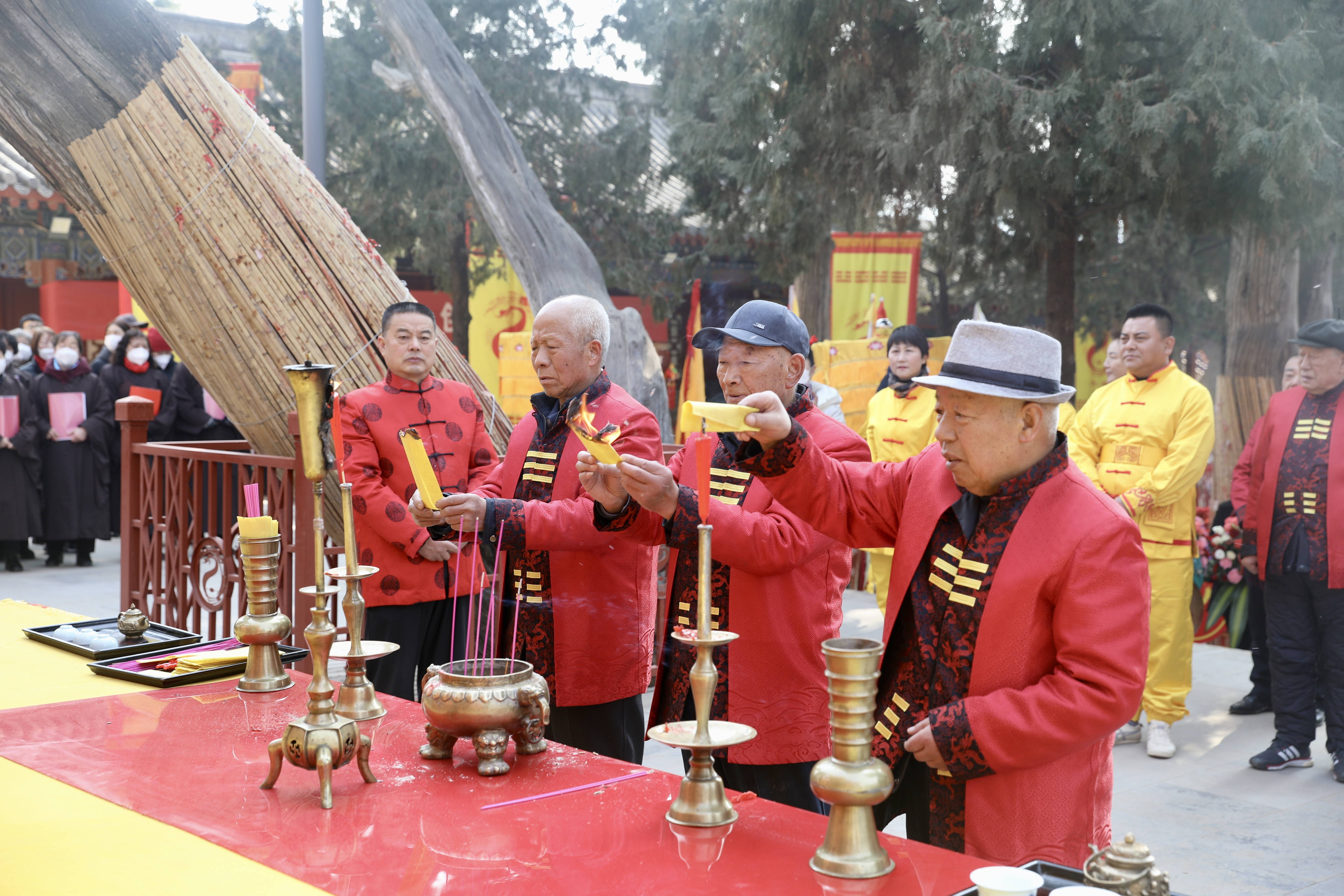 天水伏羲庙春节庙会图片