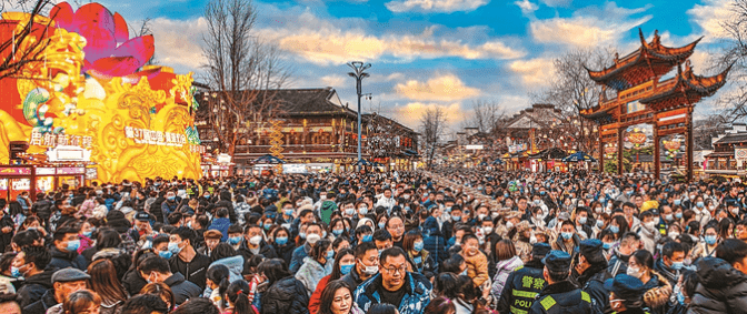 春节期间江苏各大景区迎来久违的热闹场景引发思考 翻红之后