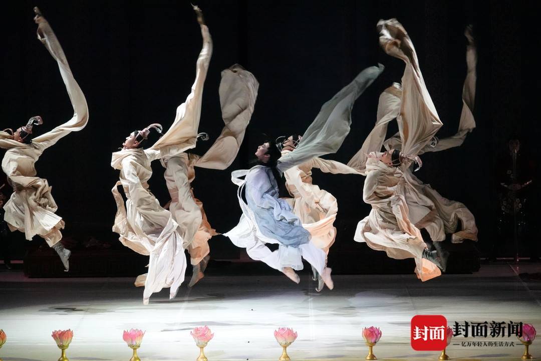 尽显诗意,古韵之美 舞剧《水月洛神》"惊艳"山城观众_曹植_舞蹈_重庆