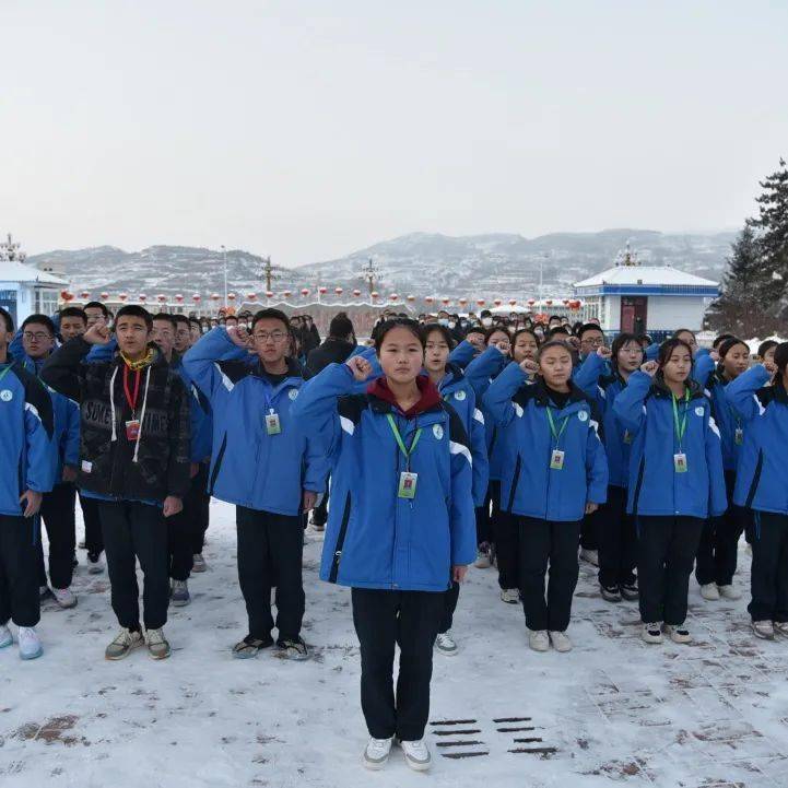 隆德县高级中学郭永寿图片