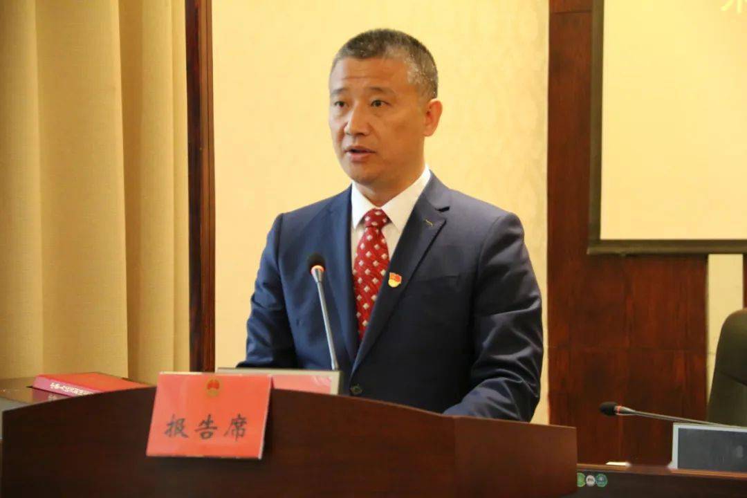县人民政府副县长吴勇,县人民检察院检察长周琳堤,县人民法院党组成员