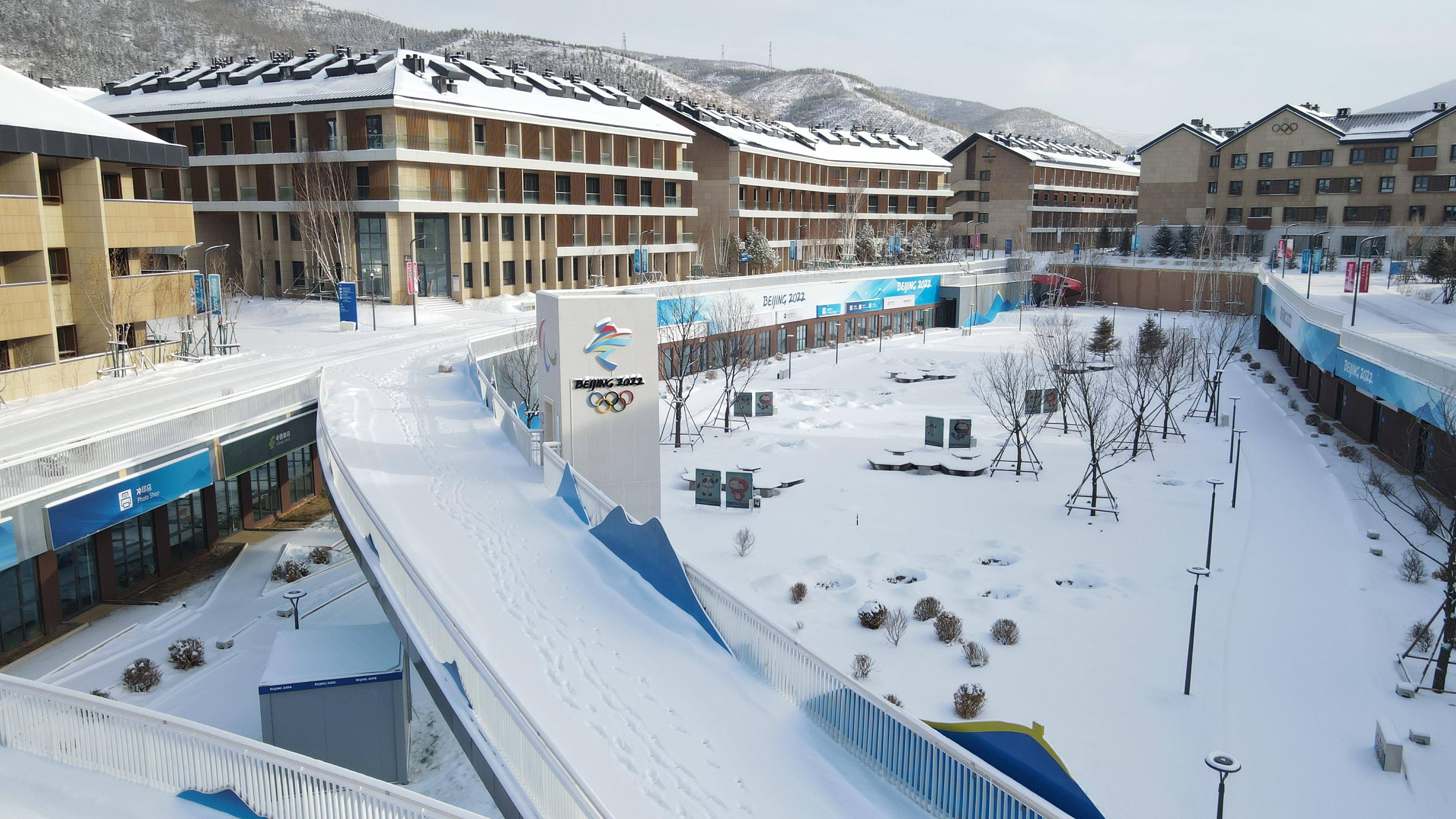 追光|这个雪季的崇礼 原来有这么多"新东西"!_雪场_游客_冬奥