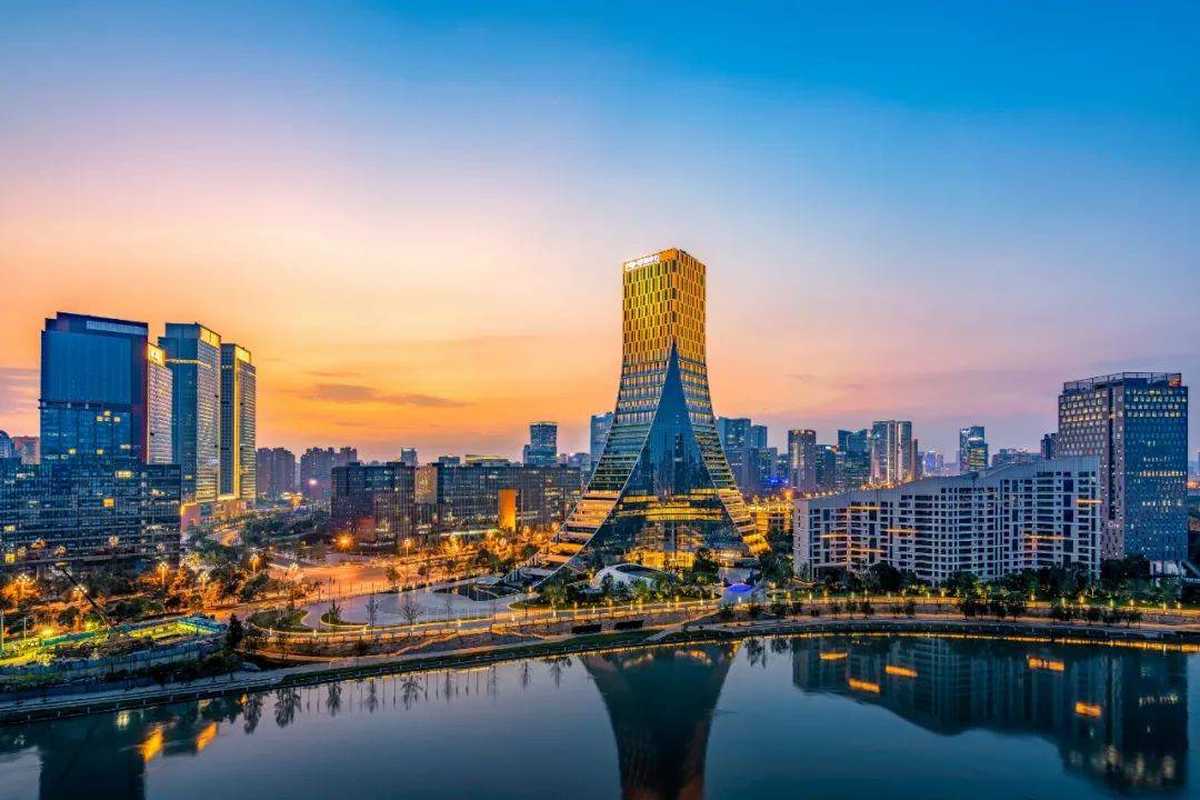 跨越3000亿 成都高新区如何破题高质量发展_创新_经济_建设