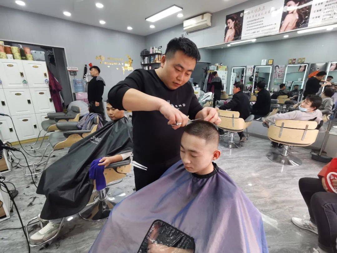 新时代文明实践】二月二“龙抬头” 爱心义剪暖人心_搜狐网