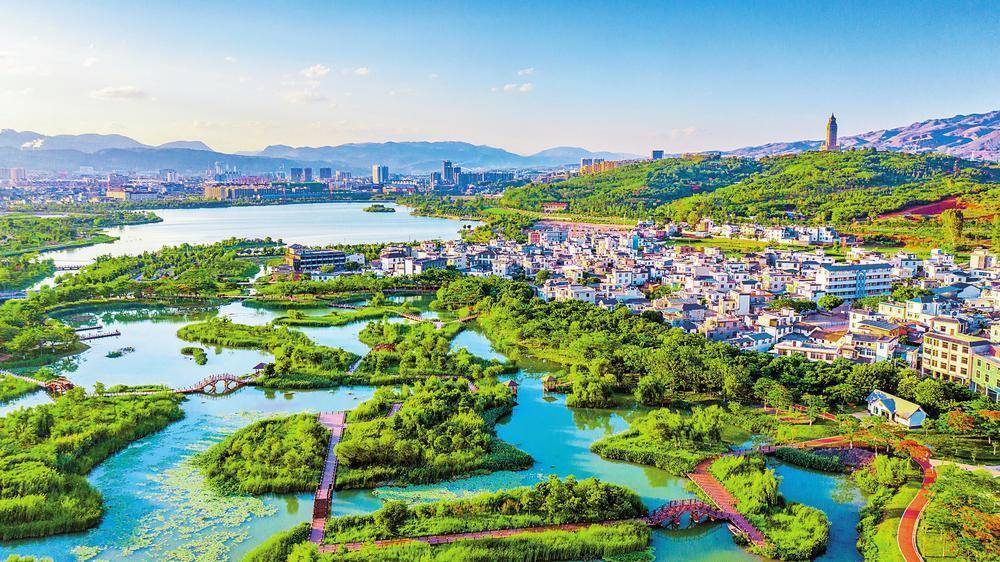 红河州开远市全力创建全国文明城市_发展_生态_公园