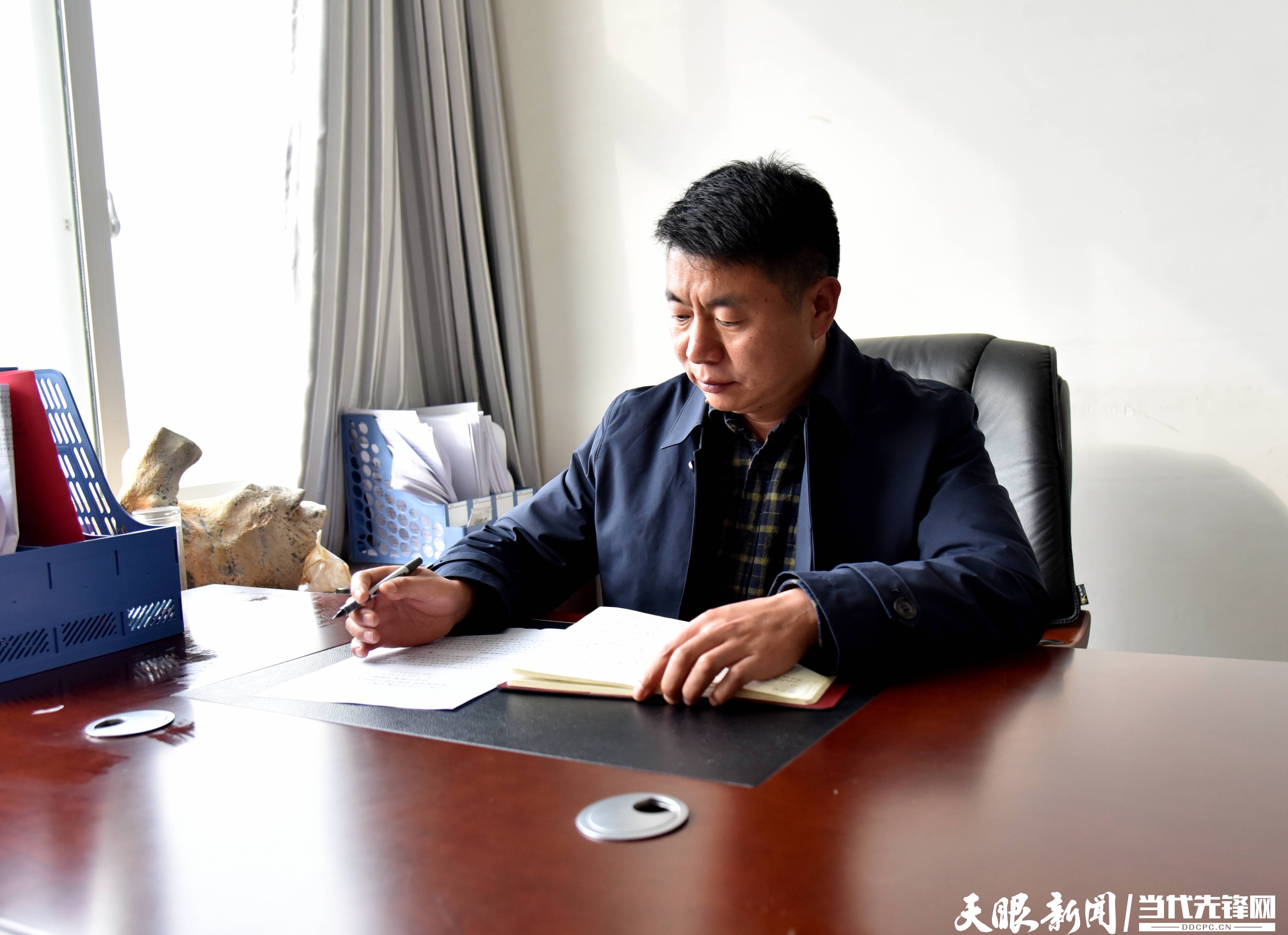 【深入学习贯彻党的二十大精神】威宁自治县牛棚镇党委书记苏云飞:"七