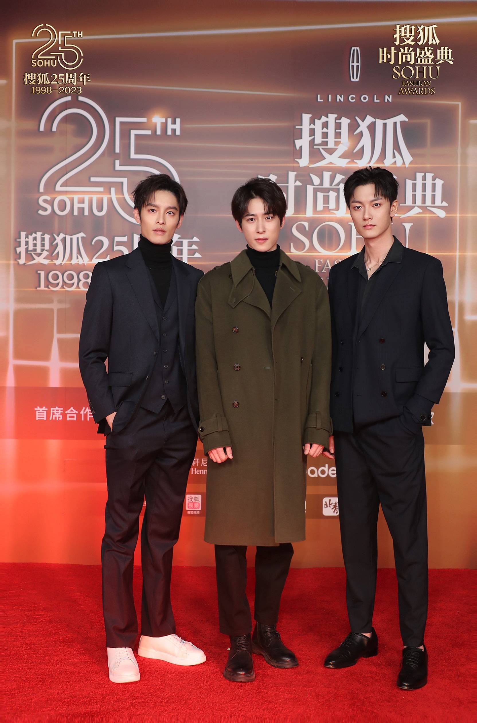 ���Ѻ�25����������Ѻ�ʱ��ʢ�䡱���� �����������ݻ���� ...