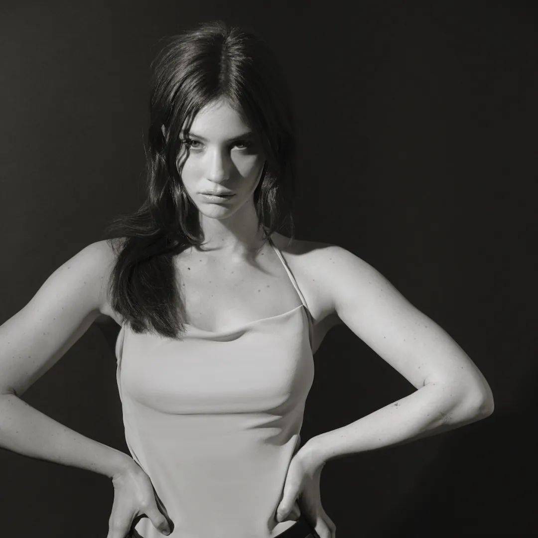 gorillaz八专先锋飞驰勾勒愉悦滑稽之岛|每周新发行专辑盘点_island