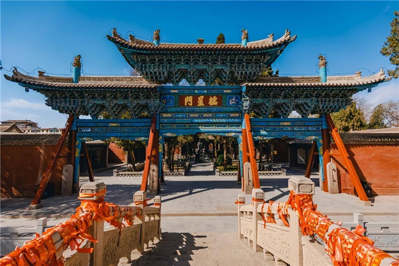 沐浴春日暖阳,赴约大美武威_凉州_温泉度假村_景区