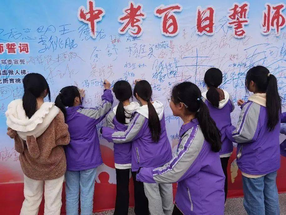 来源:官庄初级中学97乱弹:秀山县城的中轴线"十字街"在哪里?