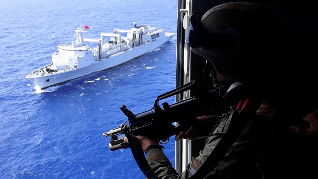 前出西太,远海战训,南部战区海军远海联合训练编队完成任务返港_海南