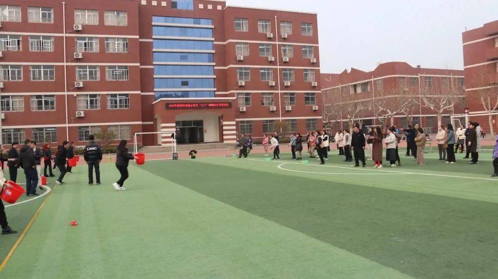 —肥城市实验小学举办庆"三八"国际劳动妇女