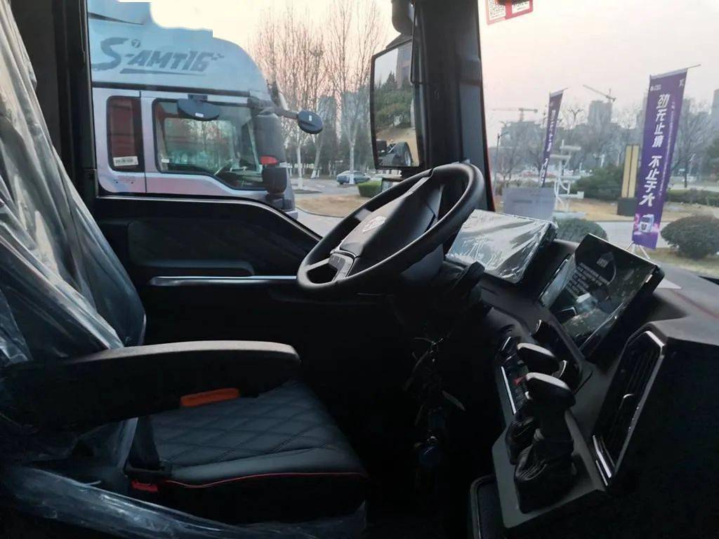 680马力汕德卡亮相运河之都 怎一个"大"字了得_搜狐汽车_搜狐网
