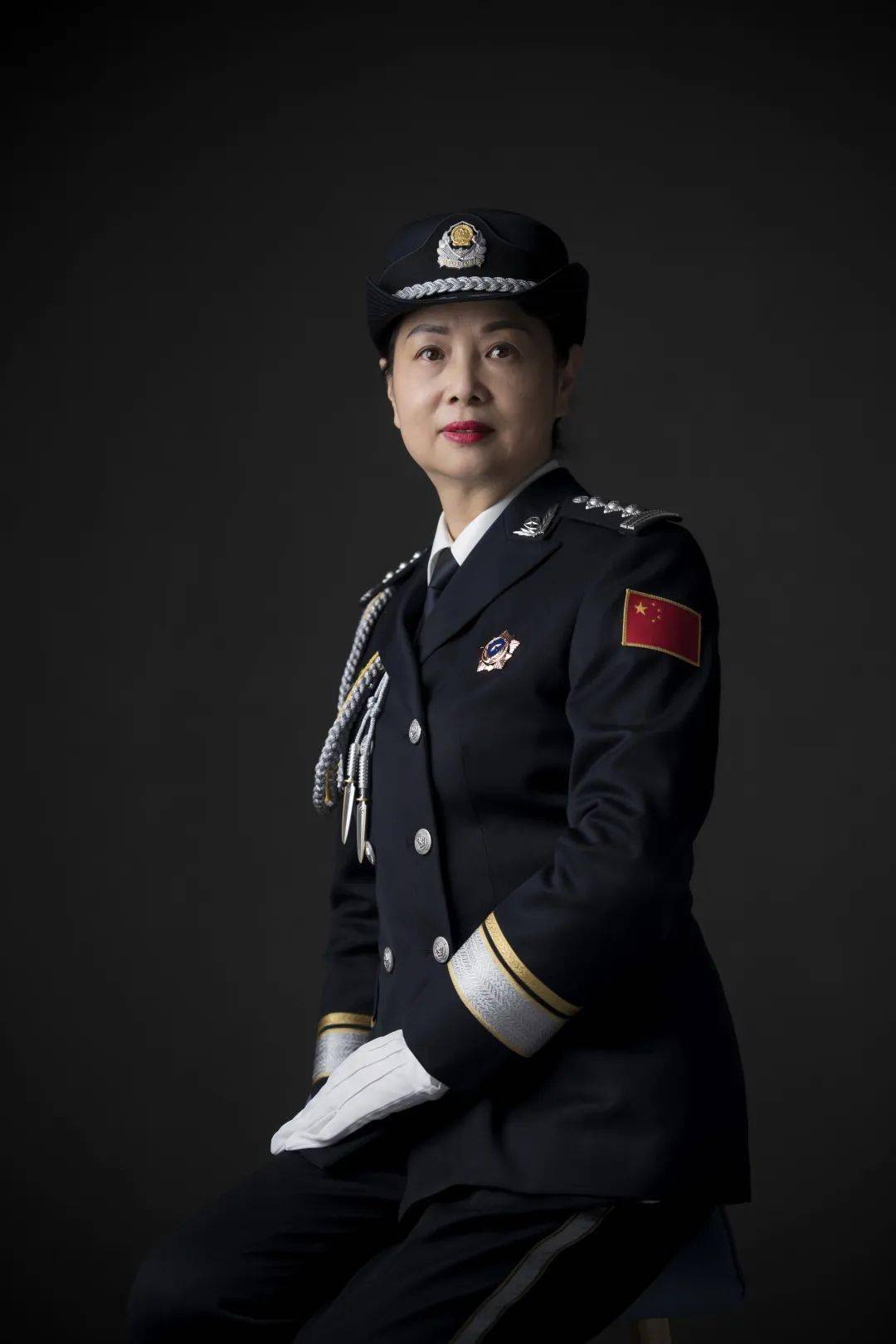 女警英姿图片