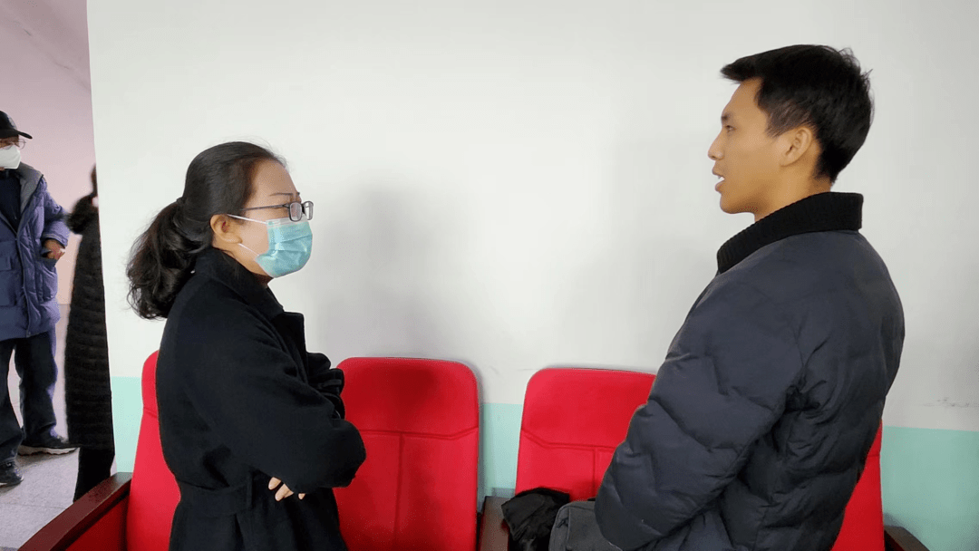 安图一中为东北师大附中送教团队举行了简短而隆重的欢迎仪式,师大