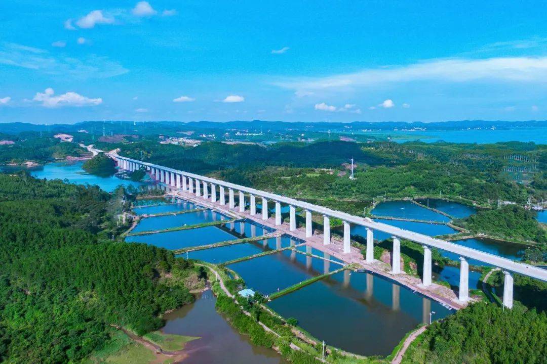 防东铁路西湾跨海特大桥进入攻坚阶段,力争年内开通_建设_通道_工程