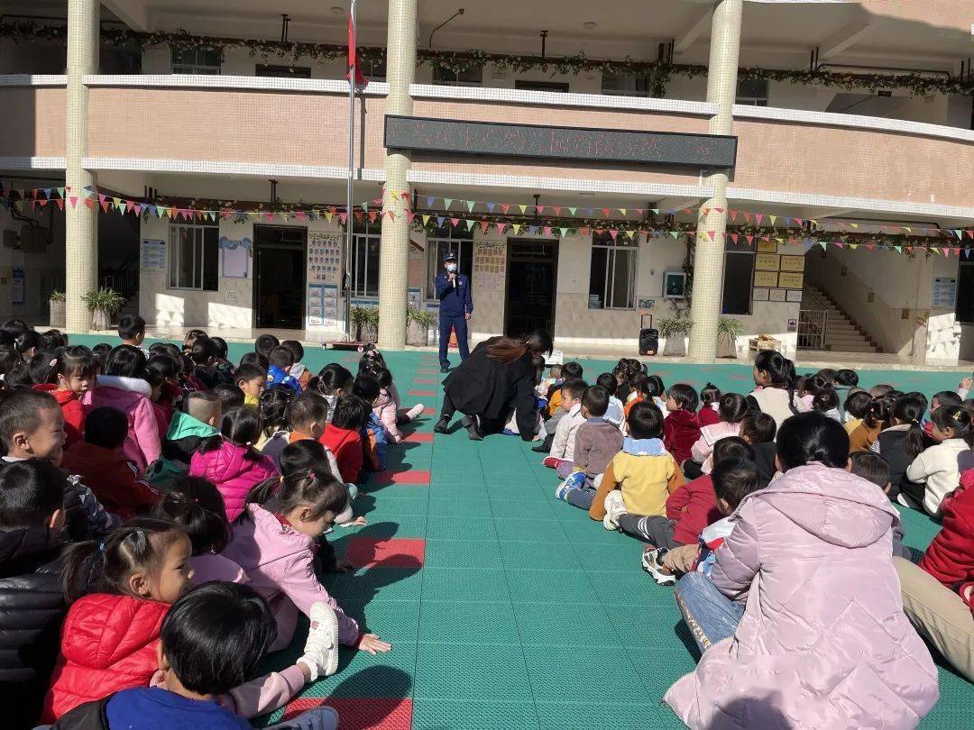 聚焦乡镇力量|容县石头镇政府专职消防队:家门前的消防队_救援_火灾