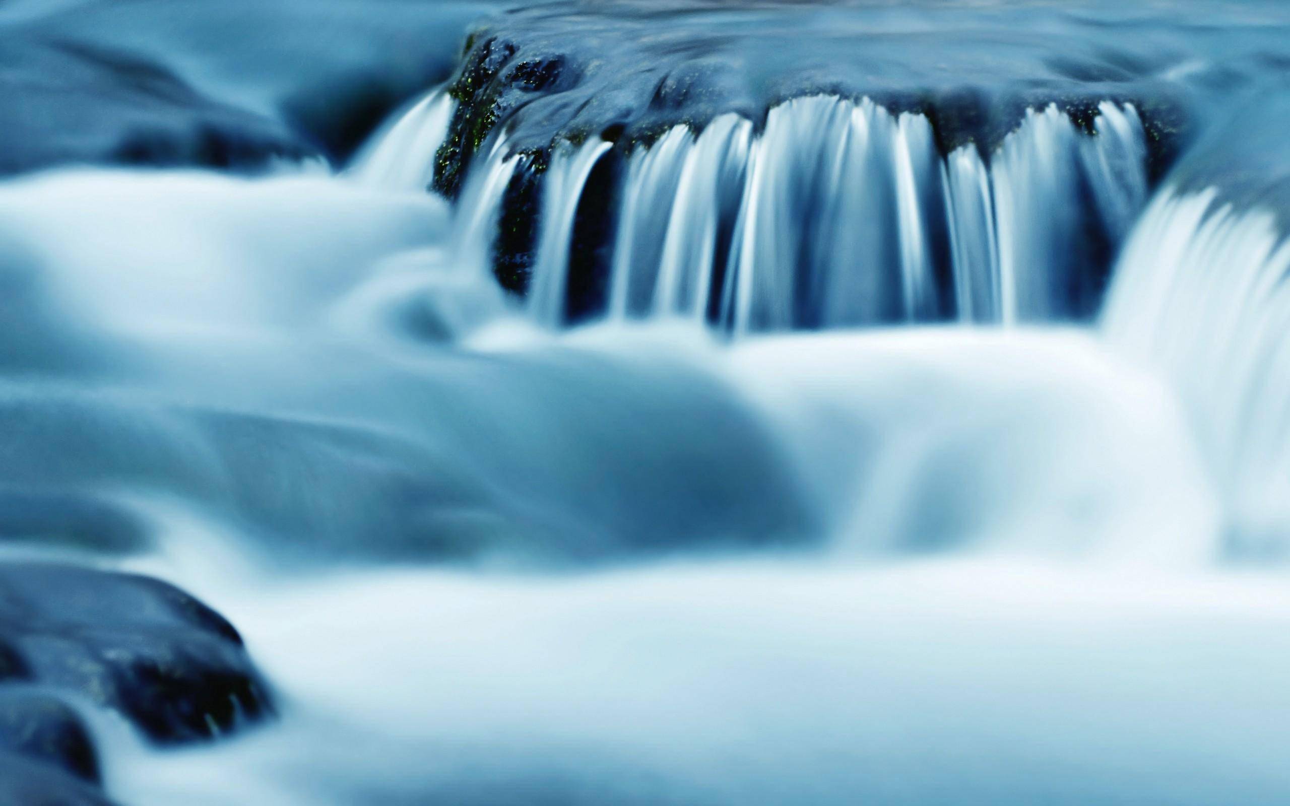 慢门拍流水:或如雾如云,或千丝若水