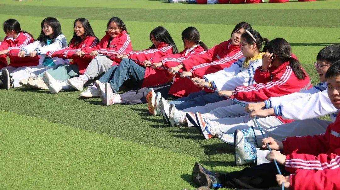 广德三中开展高一年级心理健康户外拓展活动_班级_游戏_亲临指导