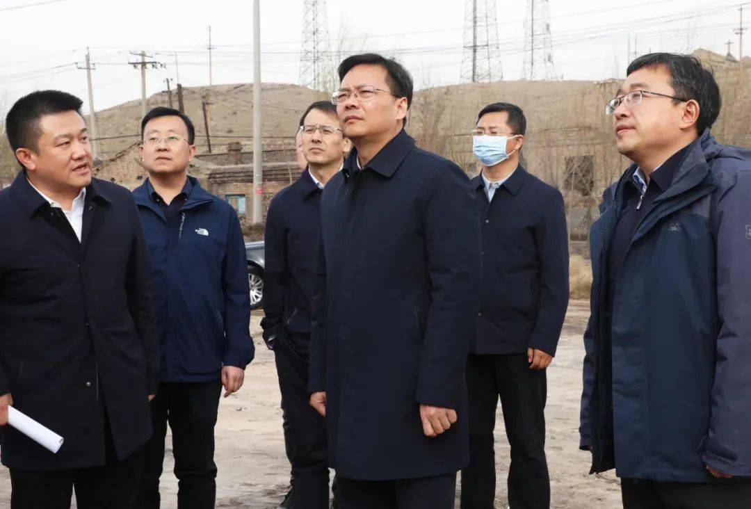 以新能源产业发展壮大为再造一个"工业内蒙古"作出乌海贡献 唐毅调研