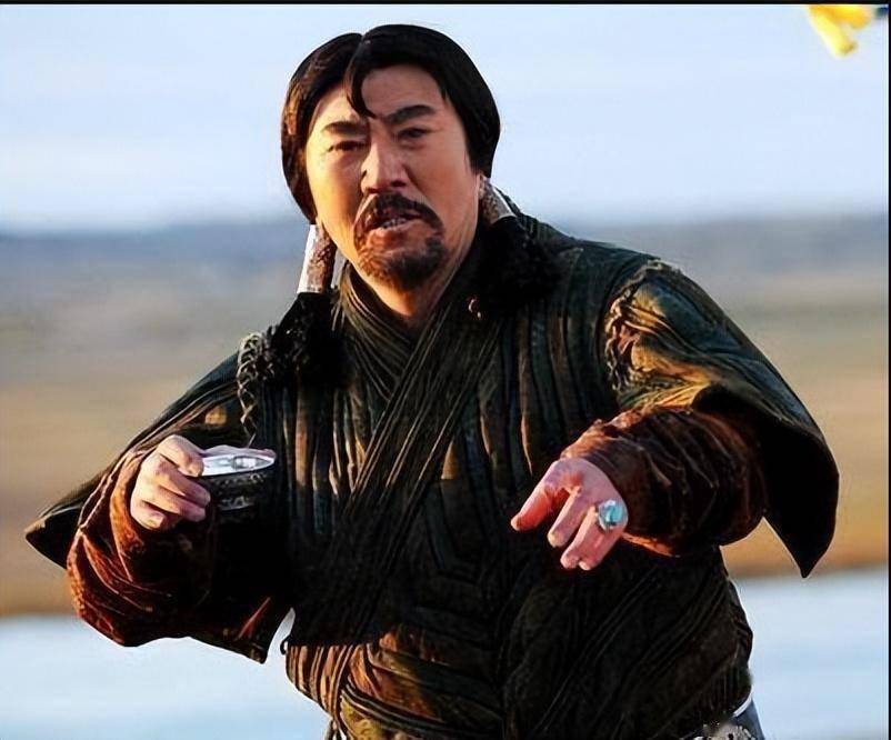 从人类历史上的第一大帝国,走向分裂:蒙古帝国拔都与贵由之争_乃马真