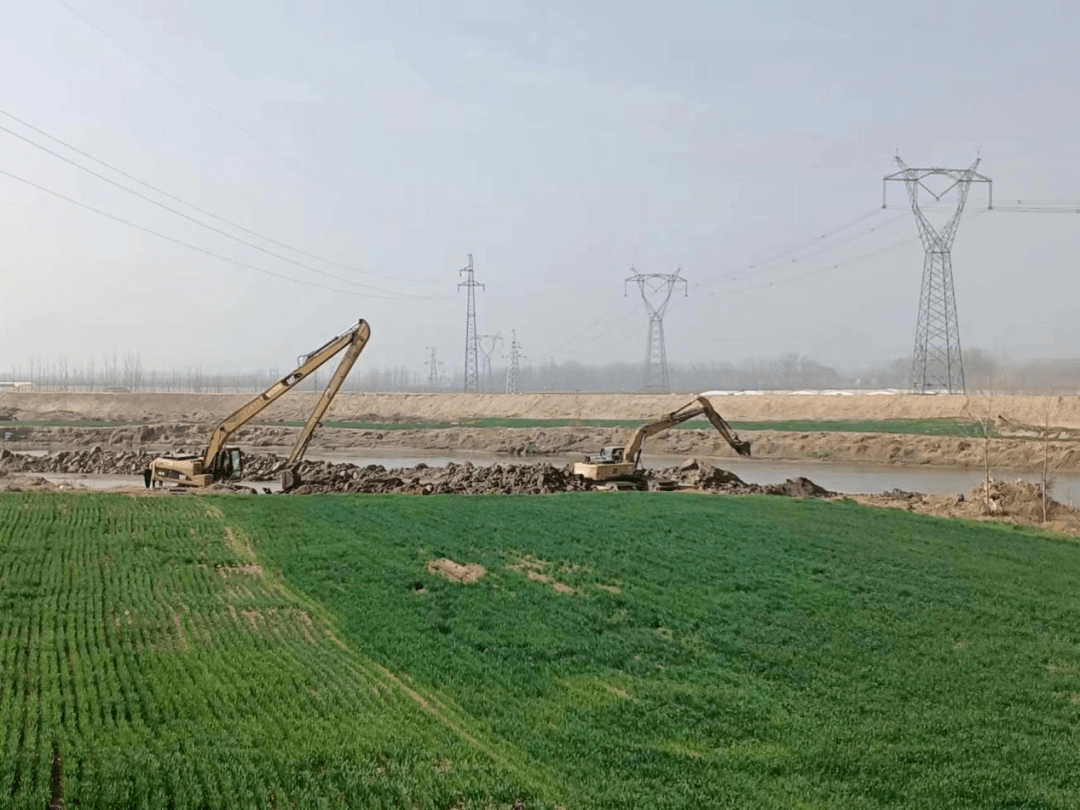 发现问题2个,发现贾鲁河沿河施工工地20余处,发现问题已通过尉氏县