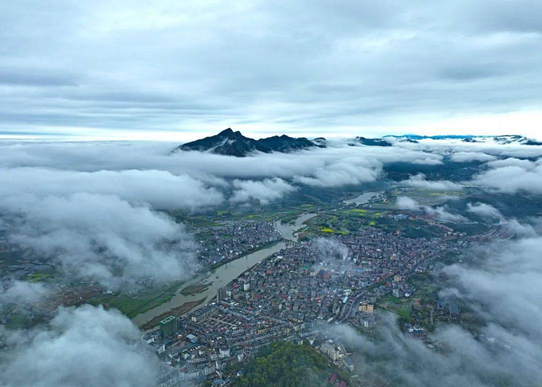 宣传部官方微信●铅山微讯公众号平台法律顾问:江西盛义(铅山)律师