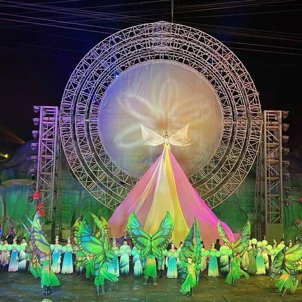 横店秦王宫,梦外滩,梦幻谷,新圆明园春苑,大智禅寺纯玩二日游(门票全