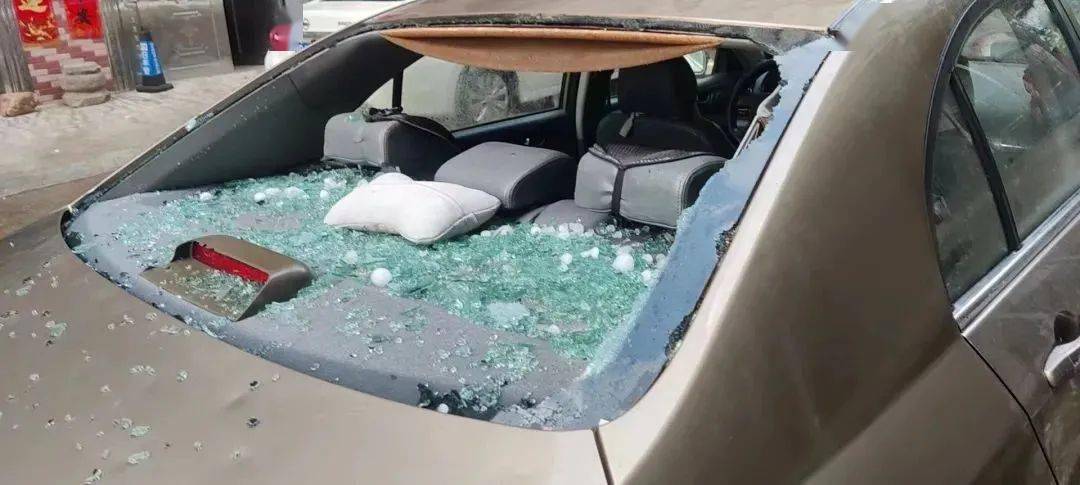 韶关多地下冰雹,乐昌亲们假如你的车被冰雹砸了,怎么办?