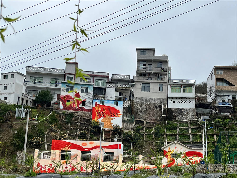 清镇市新店镇鸭池河村:深挖盘活红色资源 做好红色美丽村庄建设后半篇