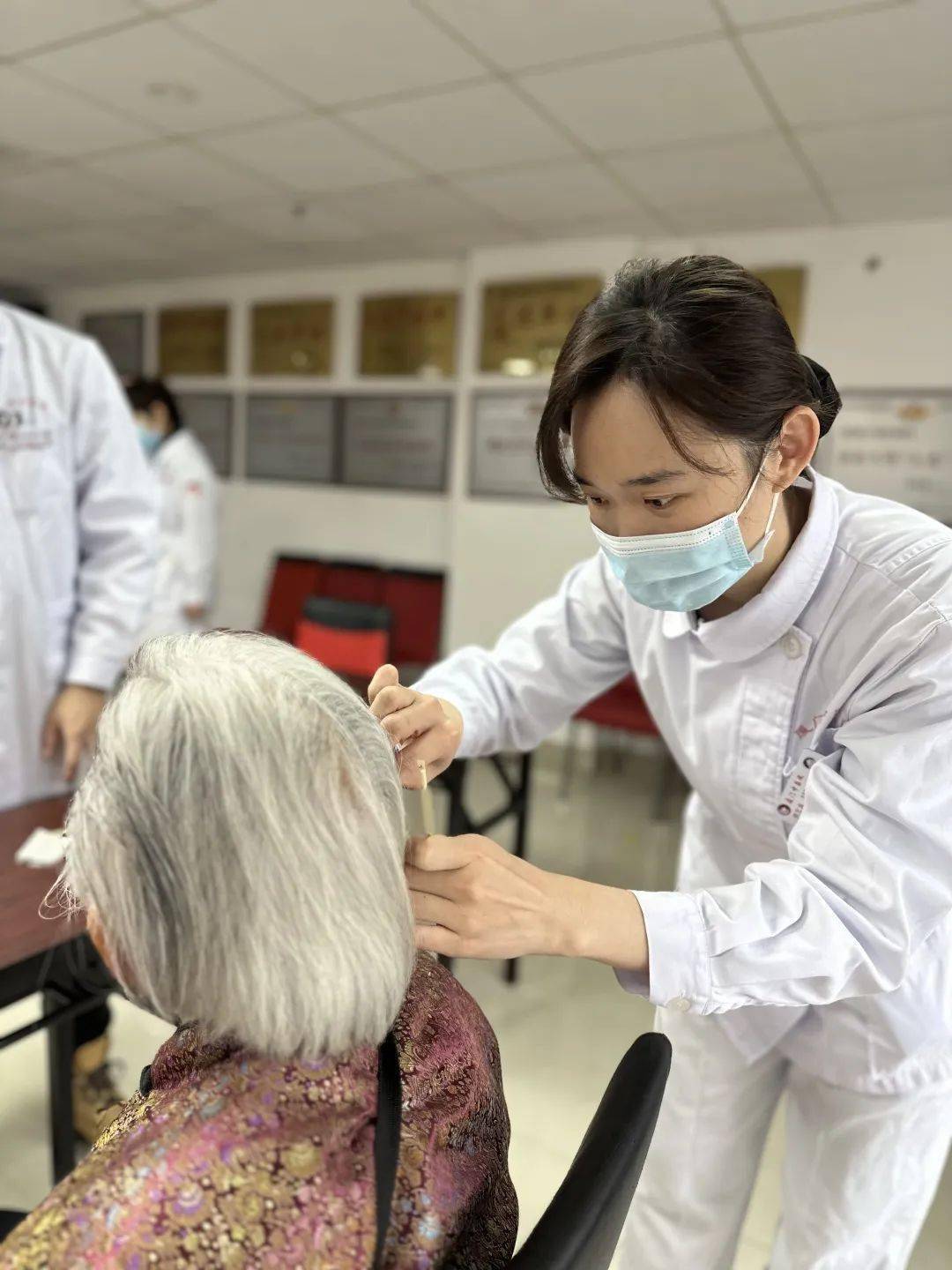关于中国中医科学院眼科医院代挂专家号加代问诊-院内排队不用自己等的信息 关于中国中医科学院眼科医院代挂专家号加代问诊-院内排队不用自己等的信息