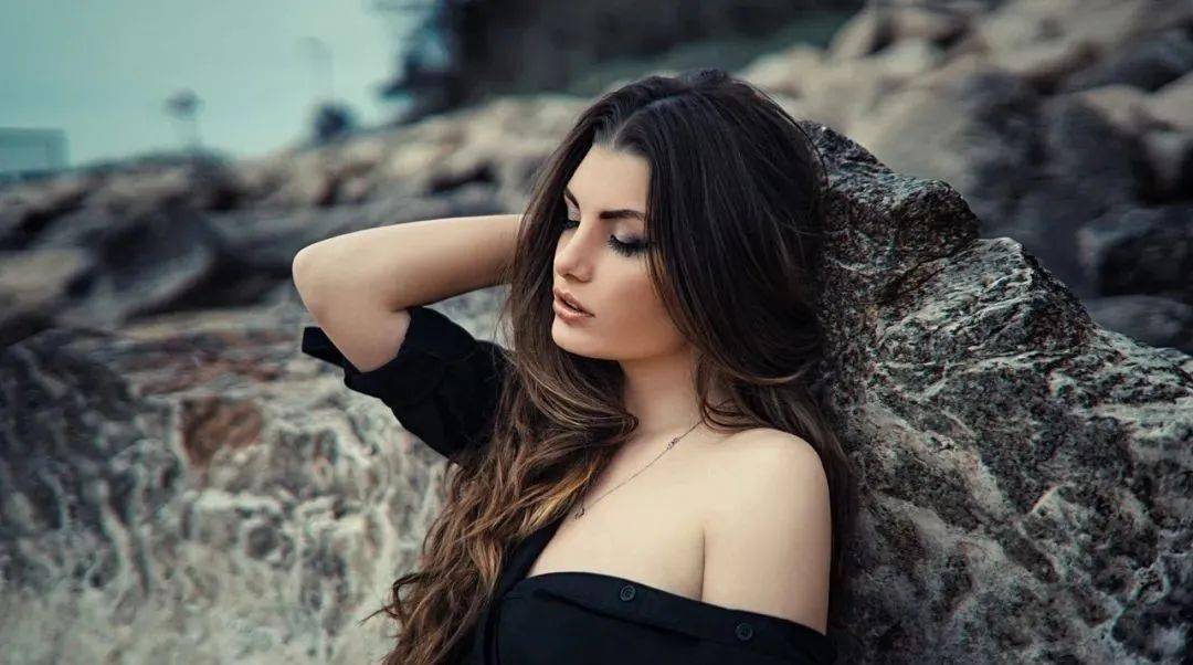 逆天的美女,妩媚迷人!_阿尔巴尼亚_camaj_身高