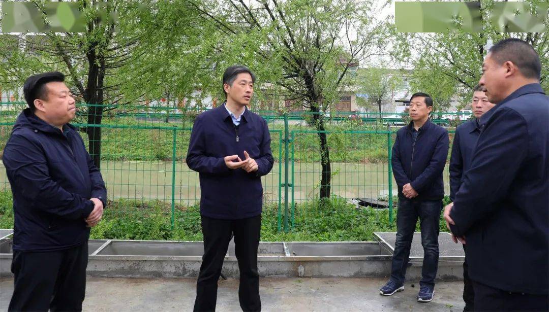4月4日上午,县委书记郭海磊率队督导突出生态环境问题整改工作.