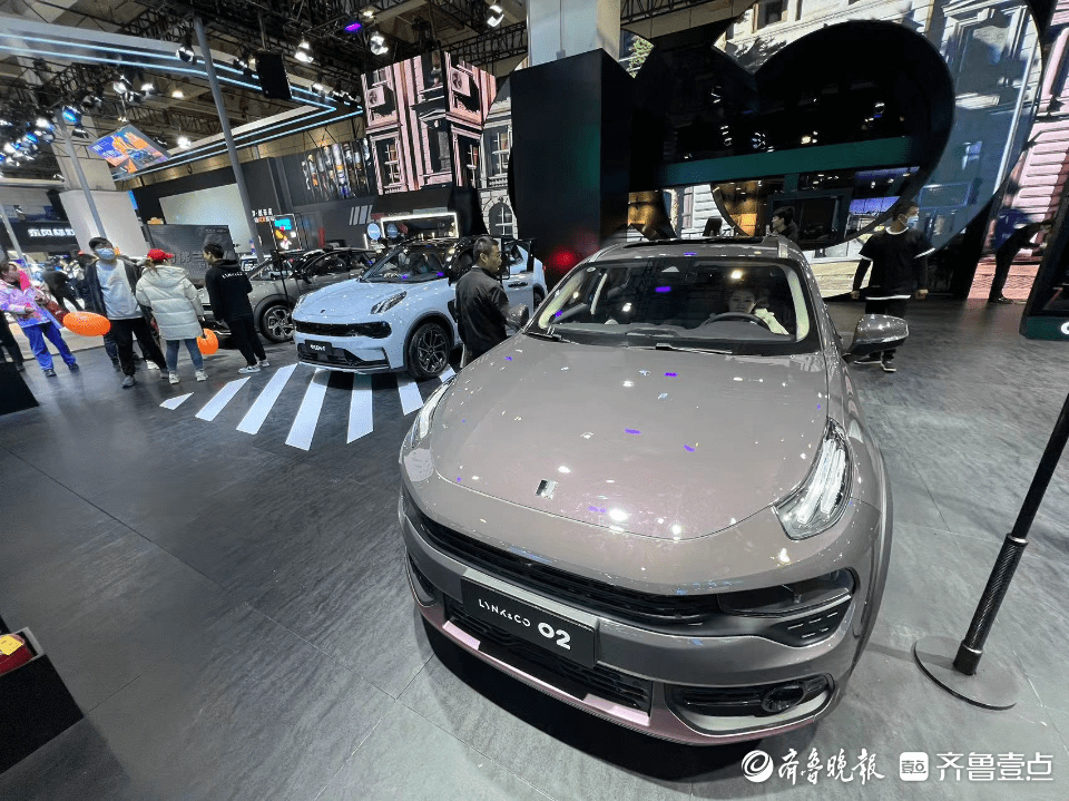 颠覆传统印象,这次领克汽车展台走“沉稳风”_搜狐汽车_搜狐网