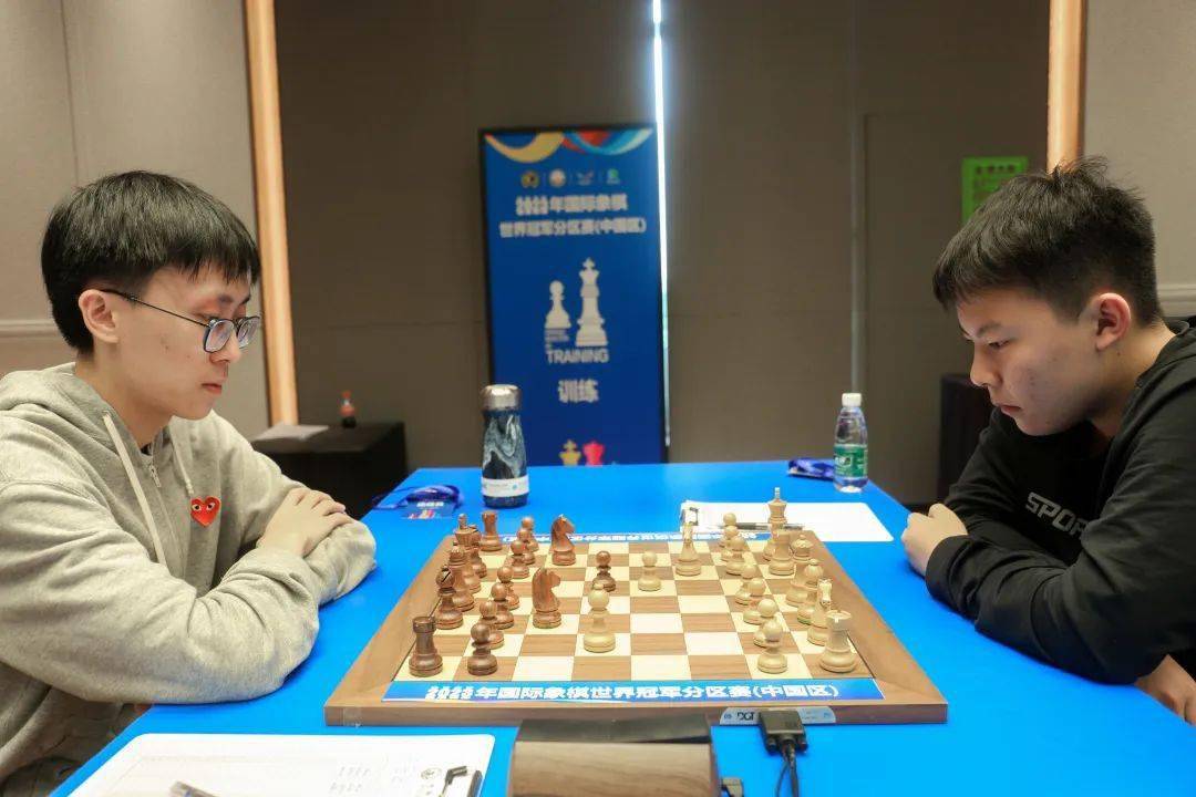 国际象棋世界冠军分区赛(中国区)战罢两轮 四位棋手两连胜_比赛_胜利