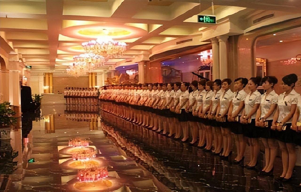 天价竞拍,裸舞选秀,东莞地下土皇帝太子辉如何最终走向覆灭?