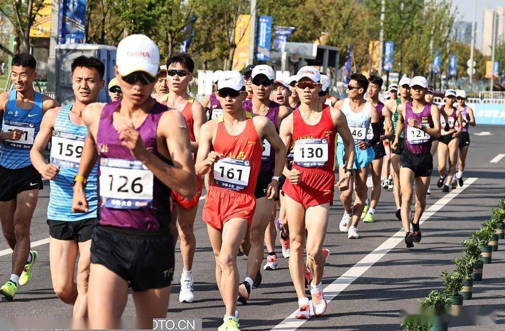 王榛浩,常相锟获得全国竞走大奖赛太仓站男女35公里冠军