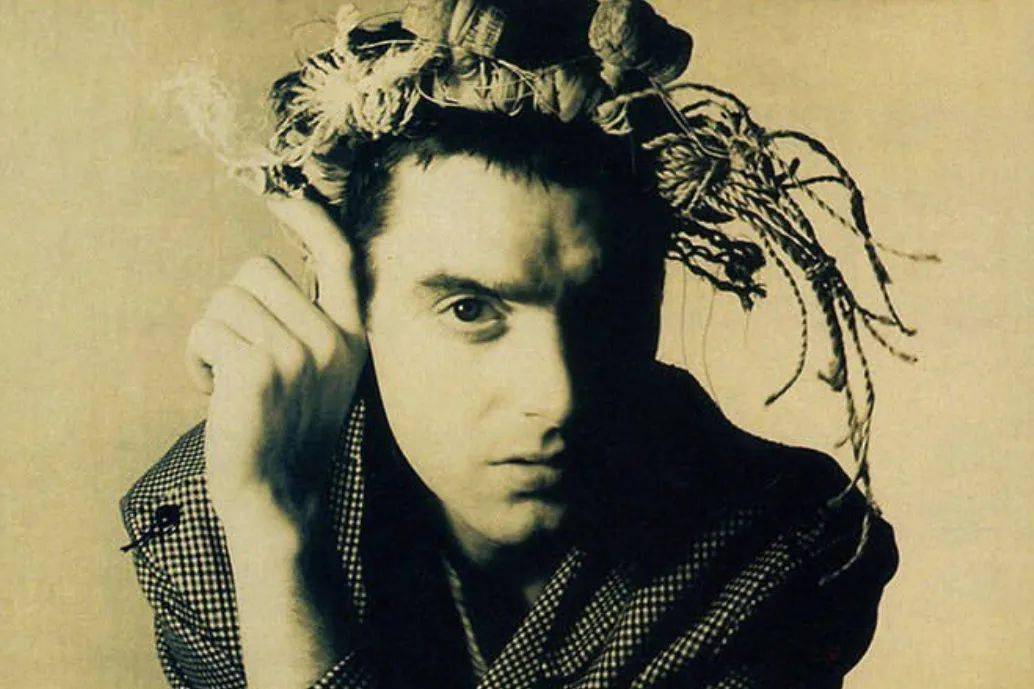 被lv 致敬的 christopher nemeth,从小众逐渐迈入主流视野_via_品牌