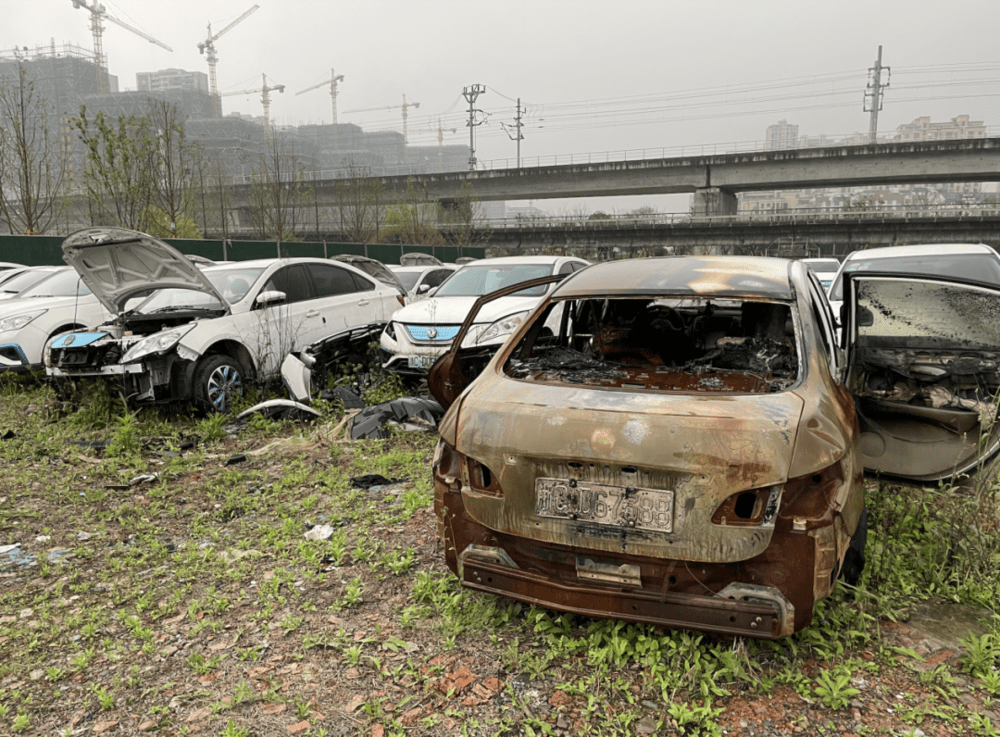 消逝的网约车、共享汽车，在那里论斤卖